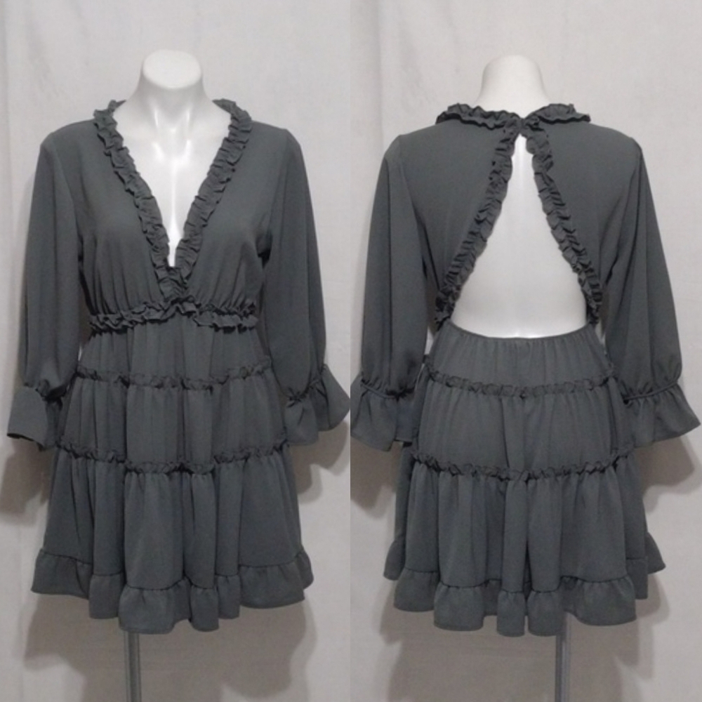 Vici Gray Open Back Ruffle V-neck Tiered Mini Dress Skater Boho Romantic Large